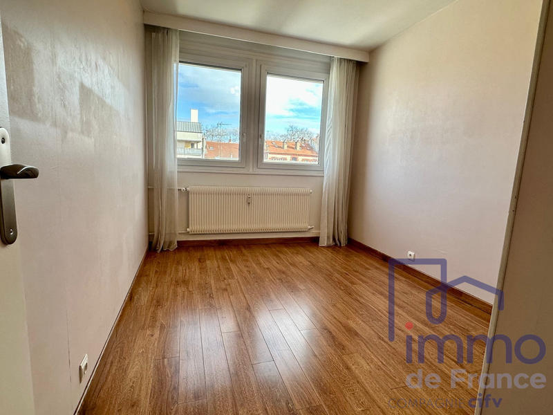 Appartement - 88 m² - 4 pièces