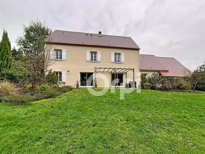 Maison - 159 m² - 7 pièces