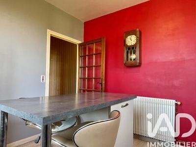 Maison - 240 m² - 10 pièces