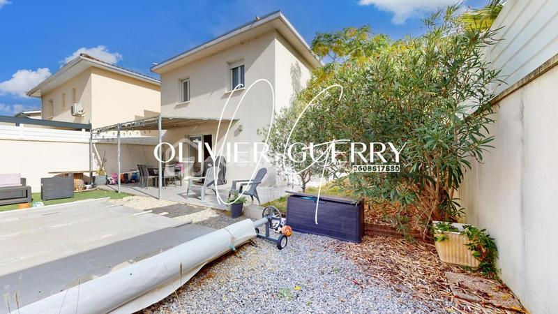 Maison - 87 m² - 4 pièces