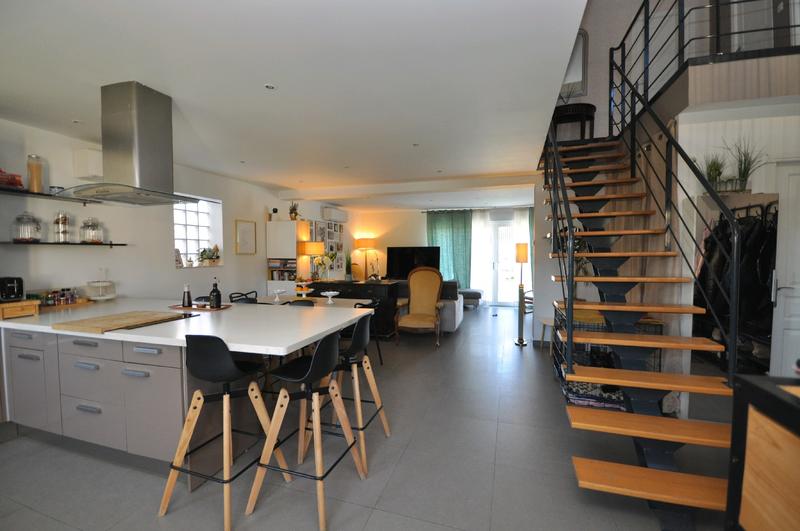 Maison - 160 m² - 7 pièces