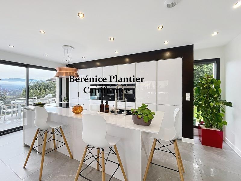 Maison - 123 m² - 5 pièces