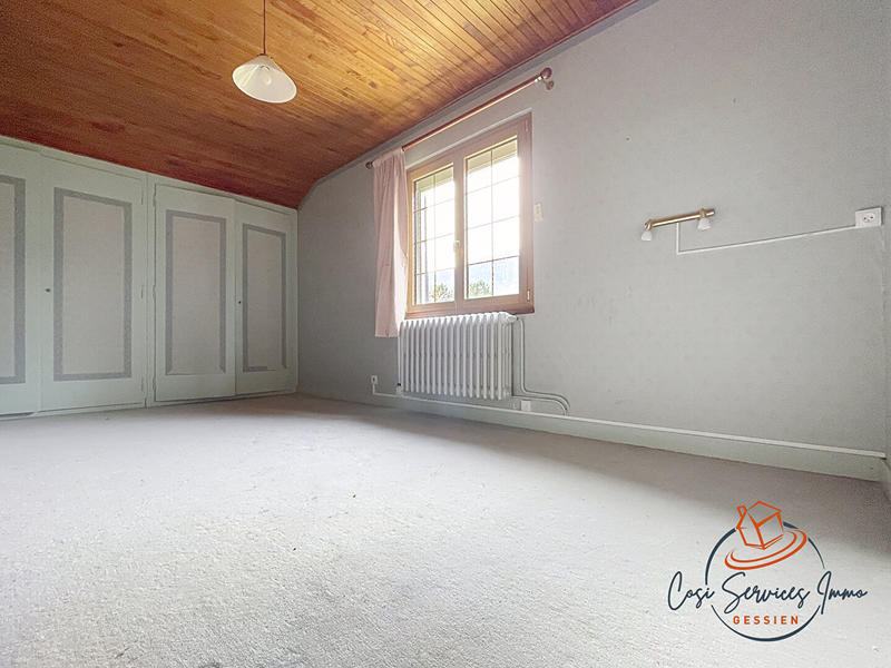 Maison - 110 m² - 6 pièces