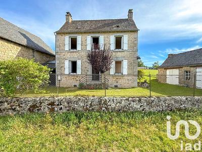 Maison - 102 m² - 6 pièces