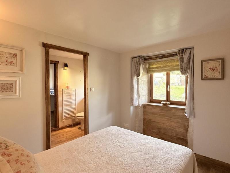 Demeure - 260 m² - 7 pièces