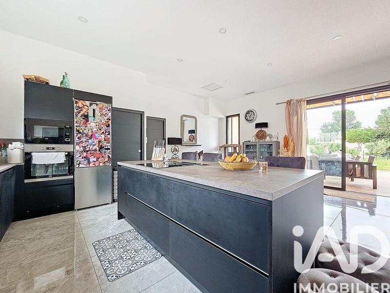 Maison - 143 m² - 5 pièces