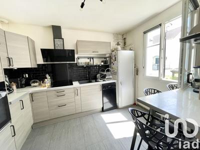 Maison - 81 m² - 4 pièces