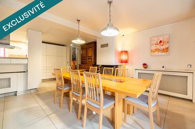 Maison - 181 m² - 6 pièces