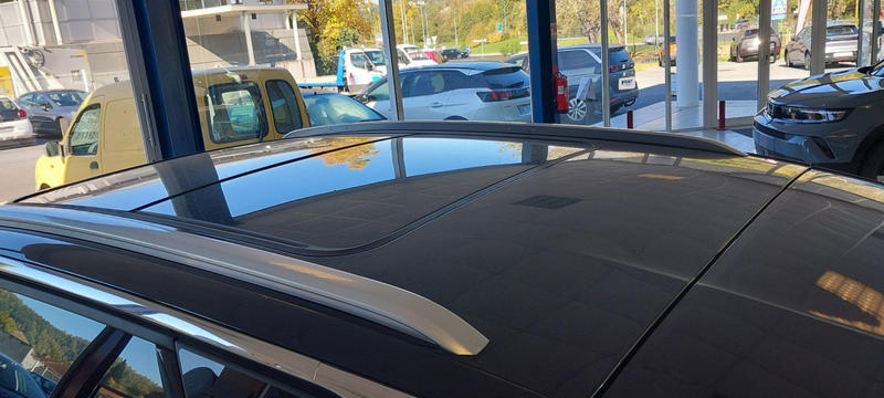 Peugeot 3008 II Hybrid4 300 e-Eat8 Gt