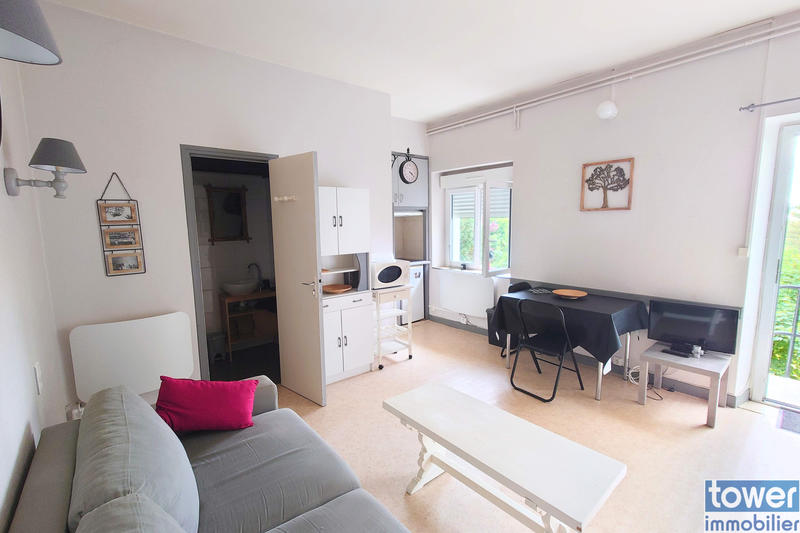 Maison - 197 m² - 8 pièces