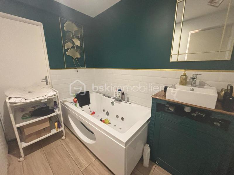 Maison - 130 m² - 4 pièces