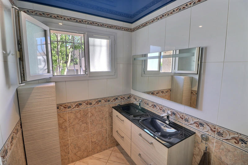 Maison - 112 m² - 4 pièces