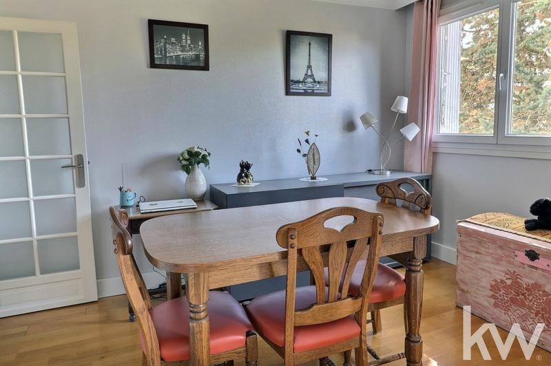 Appartement - 103 m² - 5 pièces