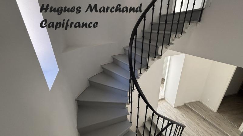 Maison bourgeoise - 202 m² - 8 pièces