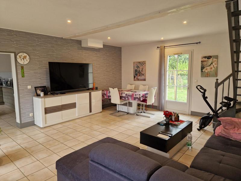 Maison - 135 m² - 6 pièces