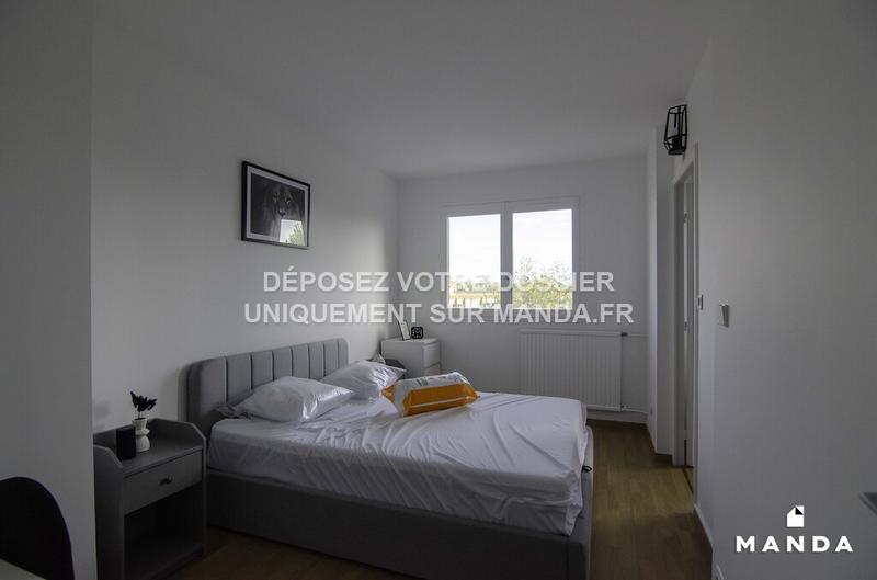 Chambre - 10 m² - 5 pièces