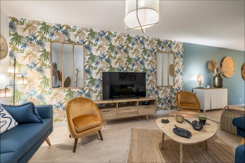 Maison - 241 m² - 12 pièces