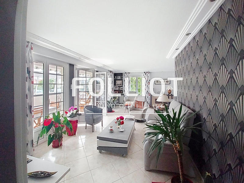 Maison - 156 m² - 7 pièces