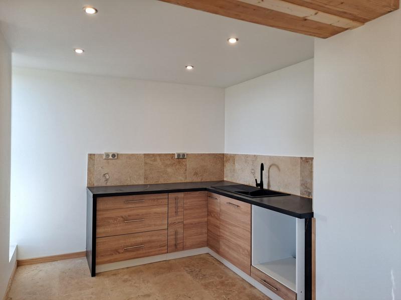 Maison - 429 m² - 11 pièces