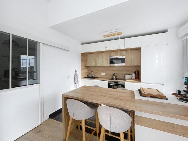 Appartement - 87 m² - 4 pièces