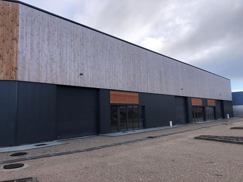 Entrepôt - 1 662 m²