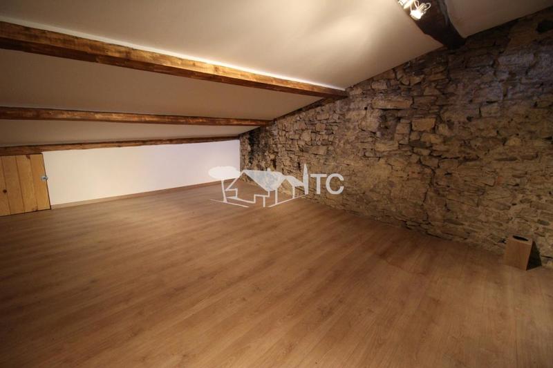 Appartement - 74 m² - 3 pièces