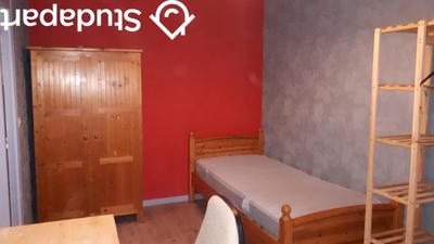 Chambre - 10 m² - 1 pièce