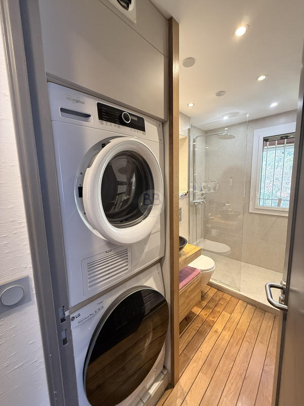 Appartement - 87 m² - 3 pièces