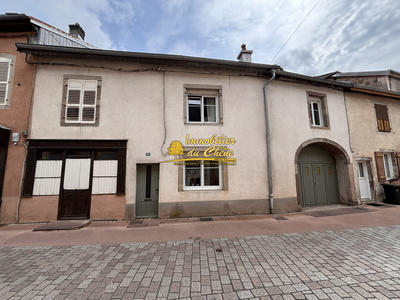 Maison - 110 m² - 4 pièces