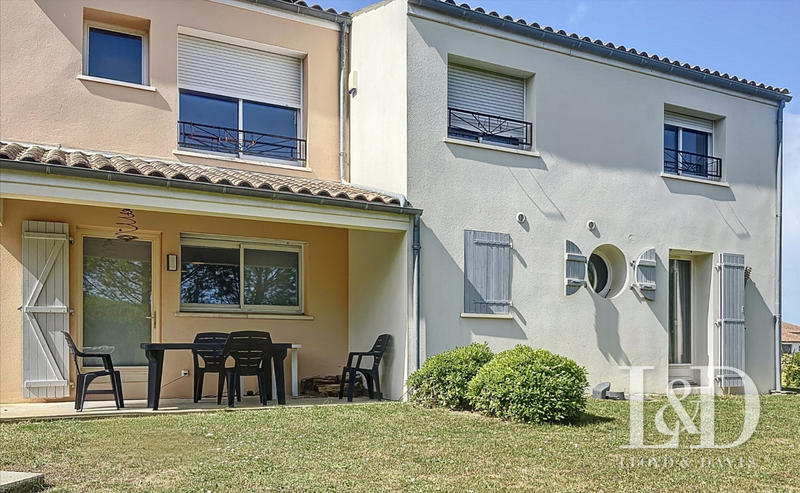 Maison contemporaine - 141 m² - 4 pièces