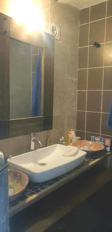 Propriété - 270 m² - 8 pièces