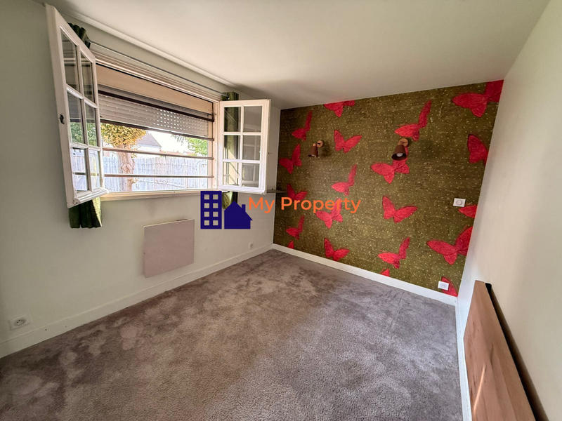 Maison traditionnelle - 94 m² - 4 pièces