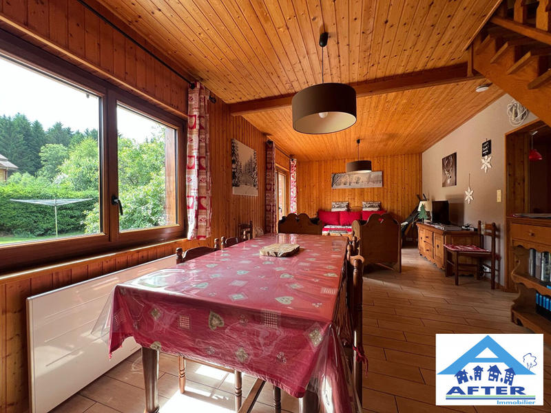 Maison - 145 m² - 12 pièces