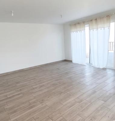 Maison - 102 m² - 4 pièces