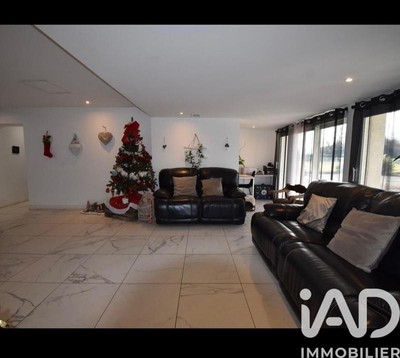 Maison - 165 m² - 5 pièces