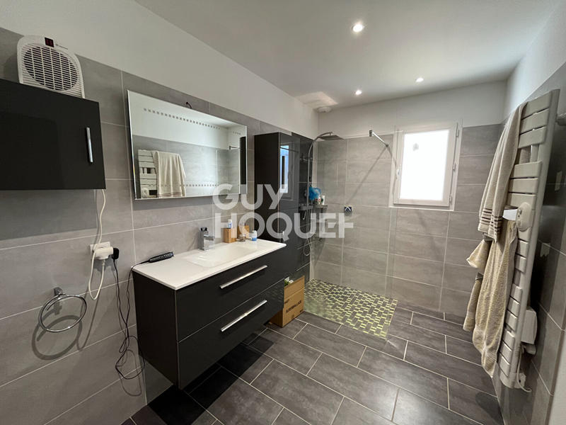 Maison - 98 m² - 4 pièces