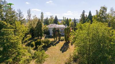 Maison bourgeoise - 376 m² - 8 pièces