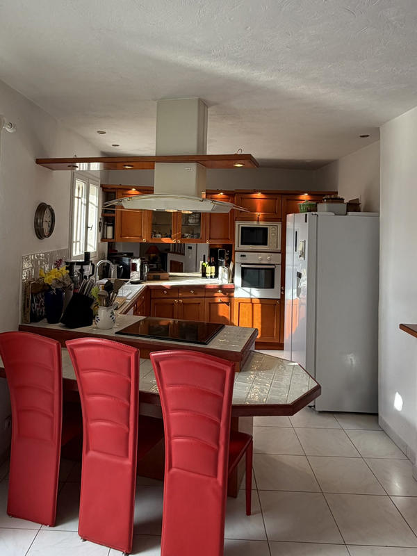 Mas - 198 m² - 7 pièces