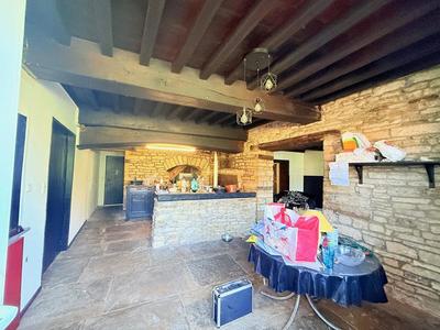 Maison - 300 m² - 7 pièces