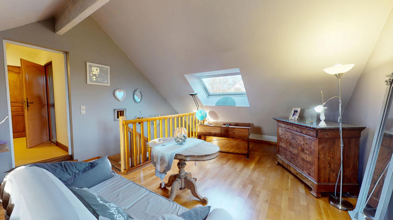 Maison - 138 m² - 6 pièces