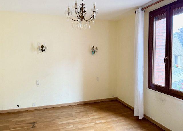 Maison - 107 m² - 6 pièces