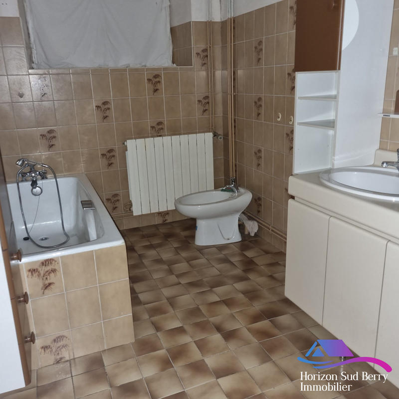 Maison - 96 m² - 3 pièces