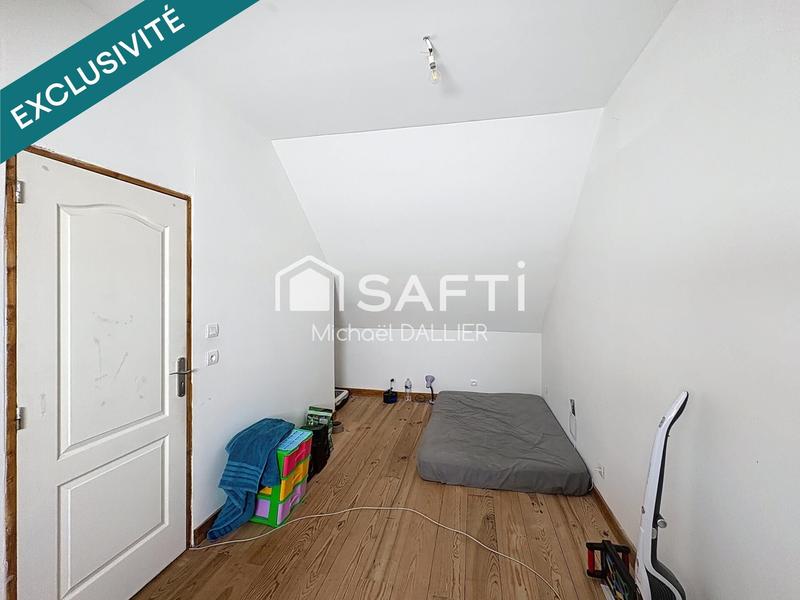 Maison - 92 m² - 4 pièces