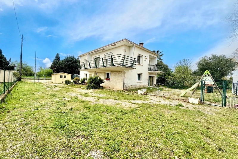 Villa - 168 m² - 7 pièces