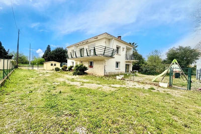 Villa - 168 m² - 7 pièces