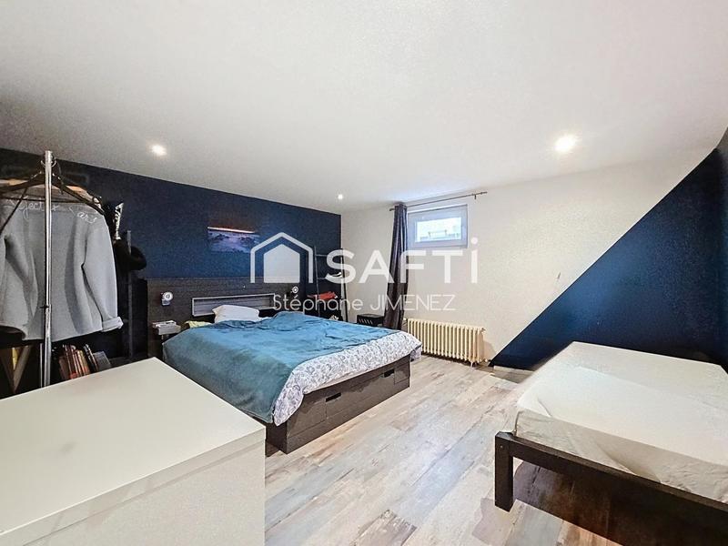 Maison - 140 m² - 5 pièces