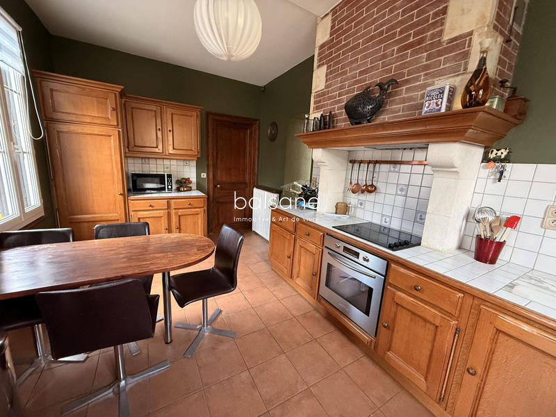 Maison - 175 m² - 8 pièces