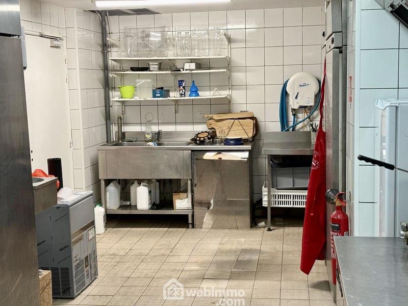 Local commercial - 529 m² - 6 pièces