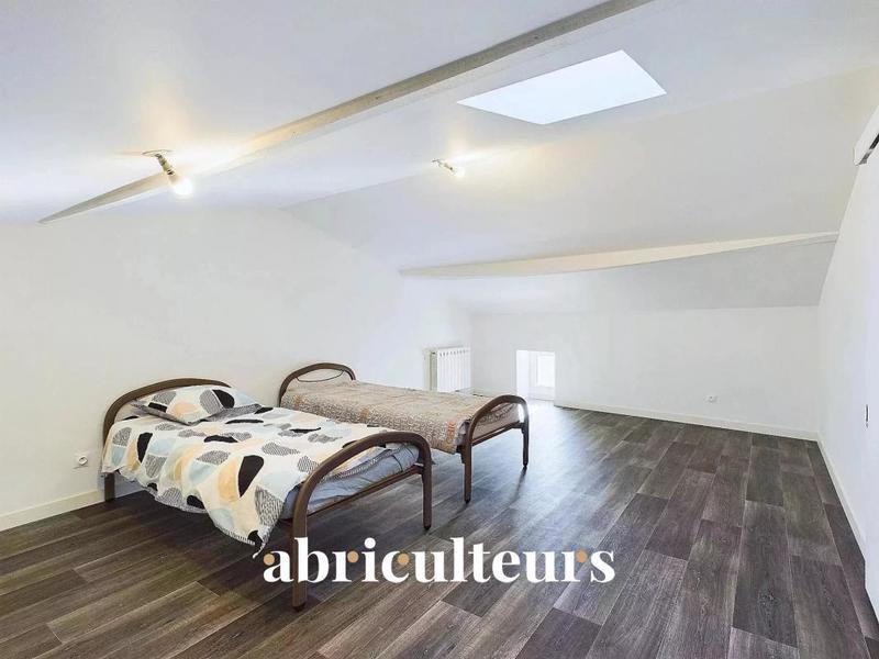 Maison - 165 m² - 7 pièces