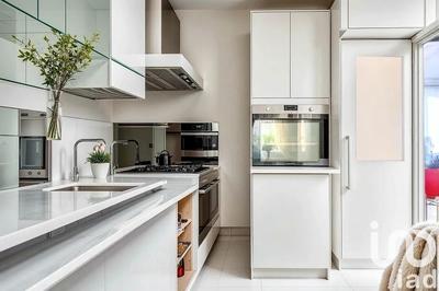 Appartement - 76 m² - 4 pièces